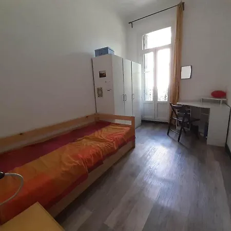 Chambre Privee Dans Bel Appartement Avec Balcon Τουλόν